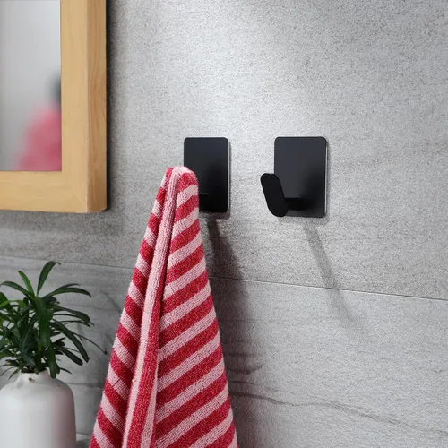 Vista 3 de YIGII Ganchos Adhesivos, Paquete de 4 Ganchos Negros para Toallas para Baño y Cocina, Gancho de Pared de Acero Inoxidable Impermeable para Colgar