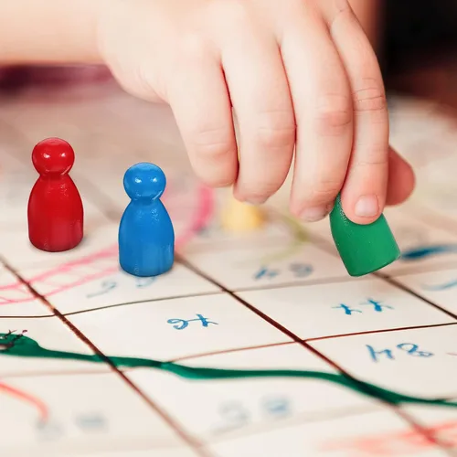 Vista 7 de Juego de 50 peones de madera con 2 dados