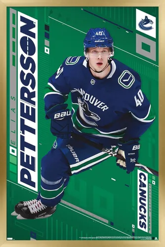 Vista 19 de Trends International NHL Vancouver Canucks - Póster de pared Elias Pettersson 19, 14.725 x 22.375 pulgadas, versión enmarcada de madera de granero
