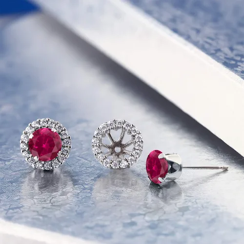 Vista 3 de Gem Stone King Aretes de plata de ley 925 con diseño de rubí rojo para mujer (2.00 quilates, redondo de 0.236 in), Metal Gema, Rubí sintético