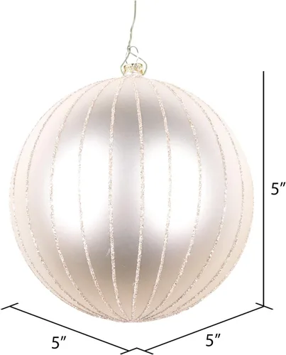 Vista 2 de Vickerman Adorno navideño de bola de avena mate con purpurina de 5 pulgadas. Incluye 4 piezas por bolsa.