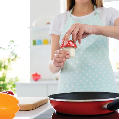 Vista 4 de Genuine Fred Molinillo de hierbas con forma de hongo alegre, molinillo manual de 3 pulgadas para hierbas y especias, herramienta de cocina de mano