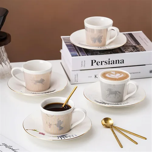 Vista 2 de Juego de tazas de café, taza de espejo y platillo creativo de lujo, taza de imagen invertida, taza de té de porcelana con incrustaciones doradas