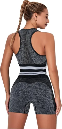 Vista 2 de UHYARE Conjunto de entrenamiento de yoga sin costuras para mujer, conjunto de 2 piezas, pantalones cortos de gimnasio, brasier deportivo