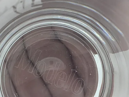 Vista 3 de Inbev Modelo Signature 'House of Modelo' Lion - Juego de 2 vasos
