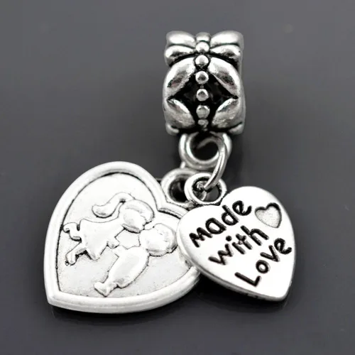 Vista 4 de ALIMITOPIA Dije de doble cara con forma de corazón de durazno hecho con letras de amor, para manualidades, pulseras, collares, joyas