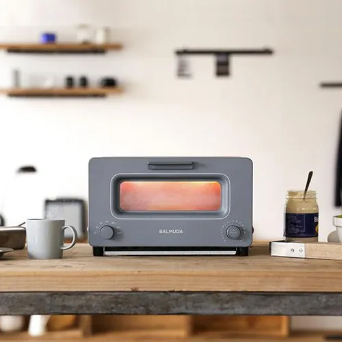 Vista 2 de BALMUDA The Toaster Tostadora de horno a vapor Tamaño compacto 14.1 pulgadas de ancho x 12.6 pulgadas de profundidad x 8.2 pulgadas de alto 5