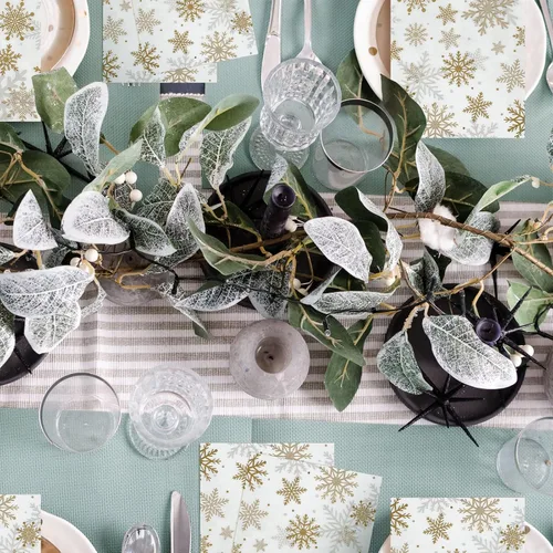 Vista 2 de Hotop Paquete de 300 servilletas desechables de Navidad con copos de nieve, toallas de mano desechables de papel para invitados, servilletas