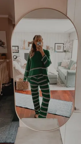Vista 5 de SCUSTY Conjunto de 2 piezas para mujer, suéteres de rayas de otoño de gran tamaño, ropa de descanso, suéter de manga larga de punto acogedor