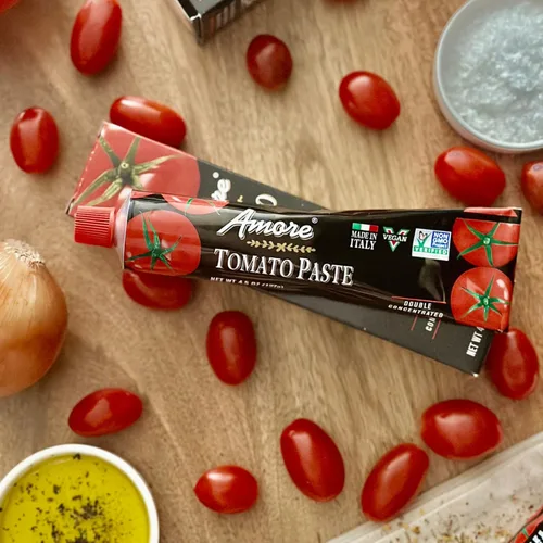 Vista 4 de Amore - Pasta de pimiento, tubo de 3.2 onzas