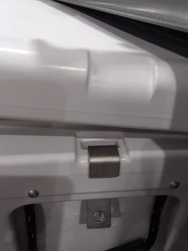 Vista 5 de Cooler Lock compatible con cofres de hielo duros RTIC ultra resistentes, protección definitiva para enfriadores, soporte de seguridad