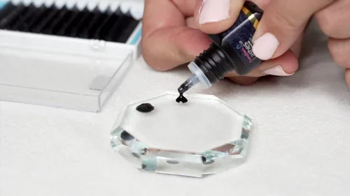 Vista 5 de Existing Beauty Lashes - Pegamento de extensión de pestañas profesional extra fuerte para extensiones de pestañas, se seca en 1-2 segundos