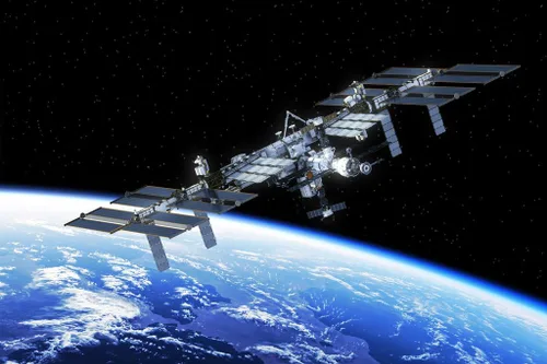 Vista 2 de Laminated International Space Station ISS Orbiting Earth Solar System Science Hubble Astronomy NASA Rocket Poster Dry Erase Wall Art 24x36