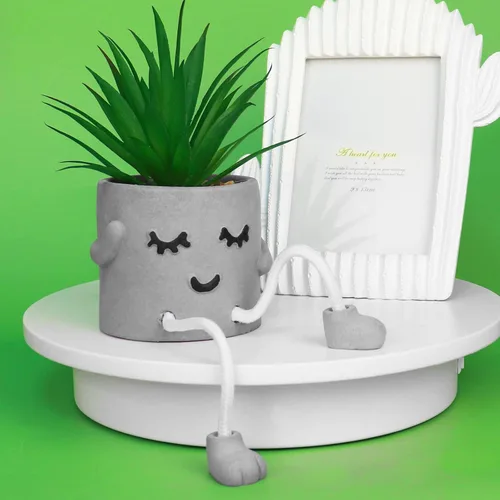 Vista 3 de Zerzsy - Suculentas artificiales en macetas de cemento con patas colgantes, decoración de estantes de cocina, decoración de estantes de baño