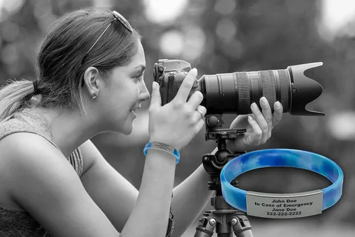 Vista 45 de Pulsera de identificación médica personalizada - Pulsera de seguridad para personas mayores grabada personalizada - Alerta de Alzheimer