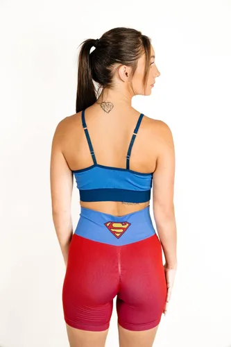 Vista 2 de DC Comics Trajes de entrenamiento activo para mujer, Wonder Woman, Batgirl, Harley Quinn, Supergirl, Conjuntos de 2 piezas con pantalones cortos