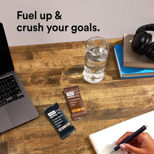 Vista 5 de RXBAR Minis - Barras de proteínas, snack de proteínas, barritas de aperitivos, paquete variado, caja de 7.3 onzas (8 unidades)