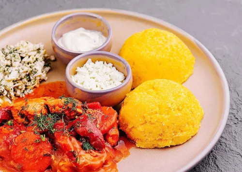 Vista 5 de Food to Live Harina de maíz orgánica a la antigua, gruesa, 12 onzas, sin OMG, grano entero, vegano, kosher, maíz molido amarillo a granel, ideal