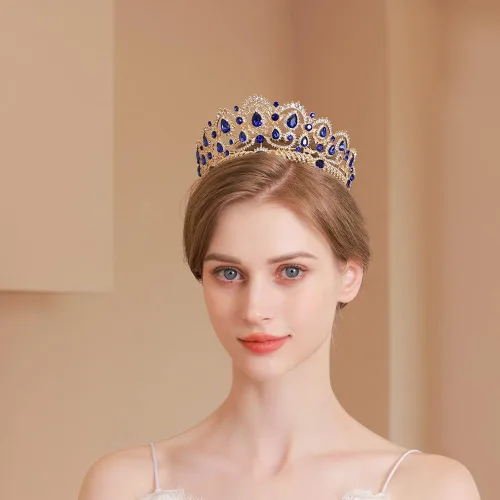 Vista 5 de Kamirola - Corona de tiaras para mujeres y niñas, diademas de cristal con peine para novia, boda y fiesta, fiesta de graduación, disfraces góticos