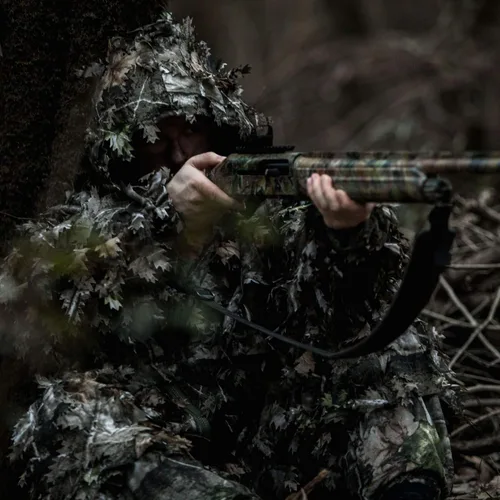 Vista 4 de Arcturus 3D Leafy Ghillie Suit™, traje con camuflaje de hojas.