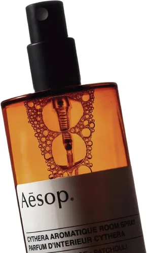 Vista 5 de Aesop Cythera Aromatique Ambientador en espray para habitación Ambientador sin aerosol Aroma amaderado, opulento, especiado Aroma durante