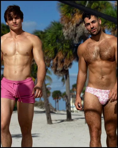 Vista 43 de Bang Men's Swimwear - Swim Brief - Premium Swimsuit w/Removable Pouch