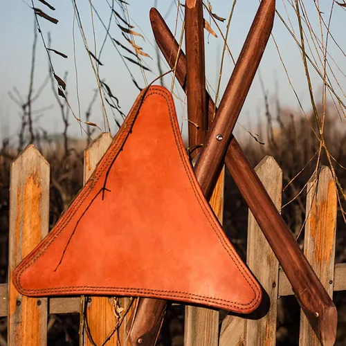 Vista 6 de Taburete triangular plegable – Primera capa seleccionada de piel de vaca + soporte de madera maciza pura + adhesivo para pie silencioso, hecho a
