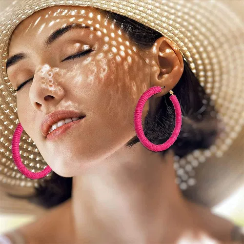 Vista 3 de Aretes de ratán hechos a mano, diseño circular de mimbre trenzado, diseño de mimbre de paja trenzada, estilo bohemio, aretes de gota de verano