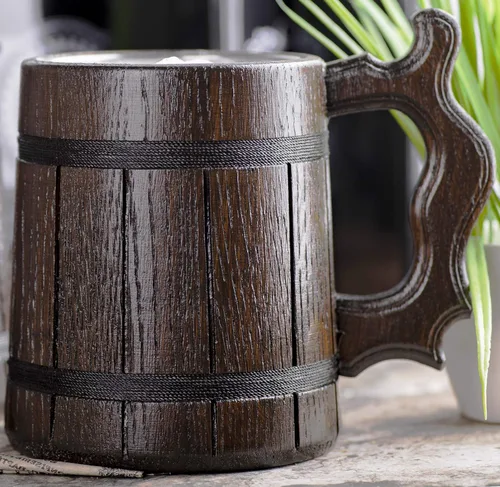 Vista 7 de Taza de cerveza de clase Warlock de 17 onzas, regalo de fiesta de mazmorras y dragones para amantes de dnd, taza de cerveza de madera personalizada