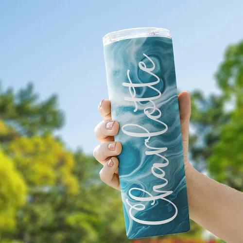 Vista 2 de Vaso delgado personalizado con tapa a prueba de fugas, 20 onzas, diferentes opciones de fondo y fuente, vaso personalizado con nombre, regalos