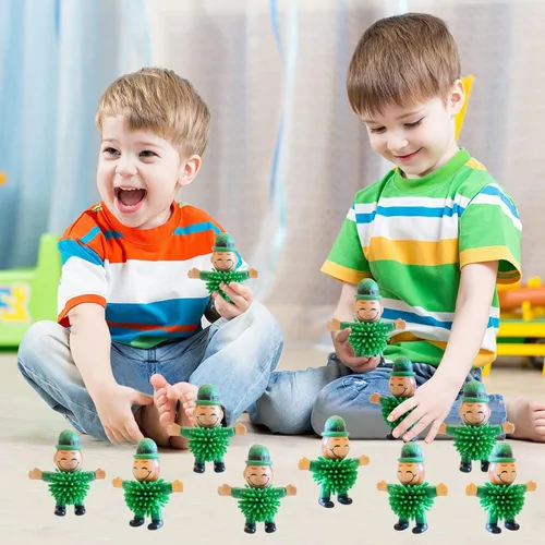 Vista 6 de 12 juguetes de duende mini del día de San Patricio, juguetes de puercoespín para apretar, juguete para aliviar el estrés para niños, recuerdo