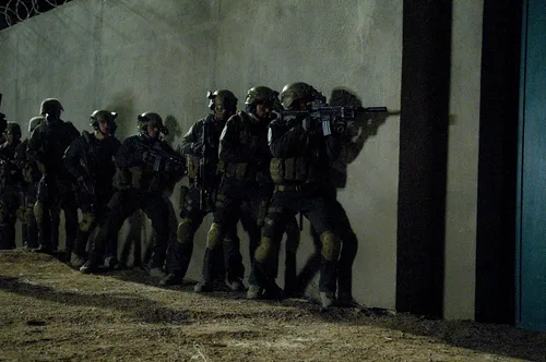 Vista 5 de Seal Team Six The Raid On Osama Bin Laden