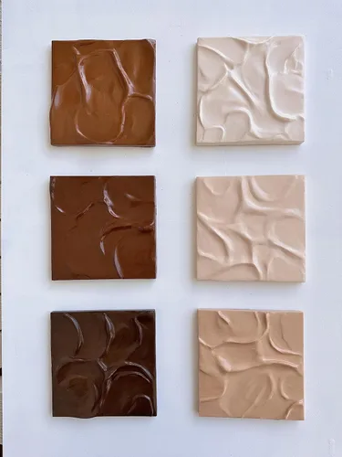 Vista 2 de Chocolate Chunks 3D Plaster Relief Wall Sculpture Tiles Acrylic, MDF Wood, Mixed Media,Abstract, Modern Design, Mix and Match (Caramel)