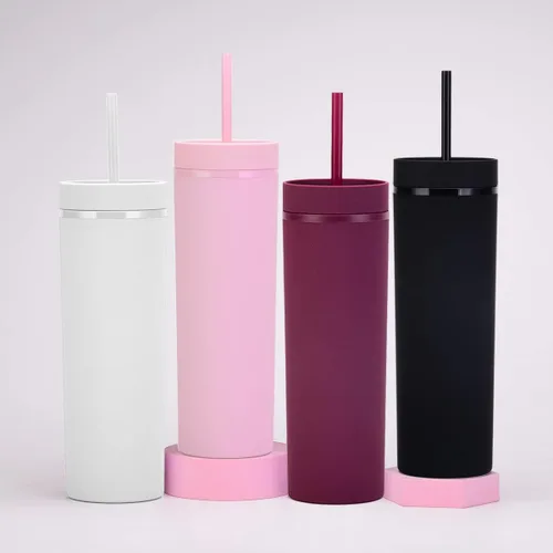Vista 5 de Vasos negros mate con tapas y popotes. Vasos delgados de 16 onzas a granel. Vasos acrílicos de plástico de doble pared pastel para batidos de café
