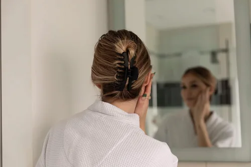 Vista 7 de FRAMAR - Pinzas grandes de garra para cabello grueso – Pinza grande para cabello grueso, pinzas grandes para mujeres, pinzas de garra para mujeres
