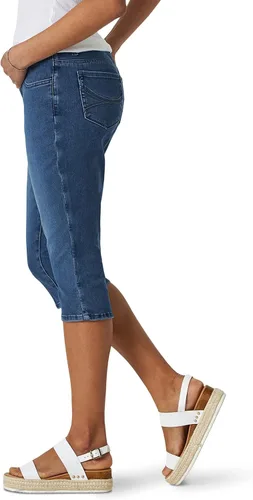 Vista 3 de Riders by Lee Indigo Capri de mezclilla ultra suave para mujer
