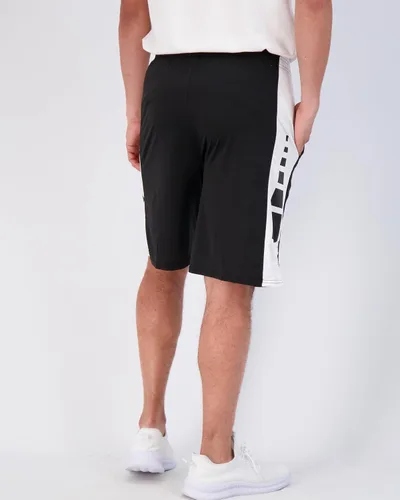 Vista 3 de Real Essentials - Paquete de 5 shorts deportivos para hombre, shorts de rendimiento deportivo con tela Dry-Fit resistentes al sudor