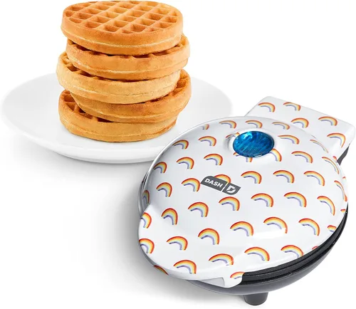 Vista 13 de Dash Heart - Mini waflera con superficie antiadherente de 4 pulgadas, estampado de corazón rojo Heart Shaped Waffles for Valentine's Day, Small