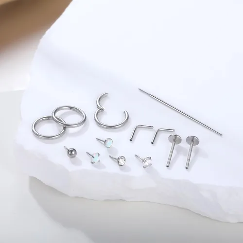 Vista 6 de Xpircn Anillo de labio de acero inoxidable con circonita cúbica, 20G, 18G, 16G, sin rosca, piercing para labio, nariz, hélix, tragus, cartílago