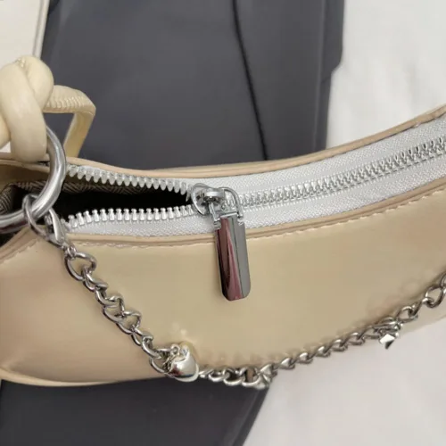 Vista 4 de Minimalista y elegante nuevo bolso bandolera versátil para mujer, bolso de hombro y axilas tamaño 8.3 * 3.1 * 5.1 in