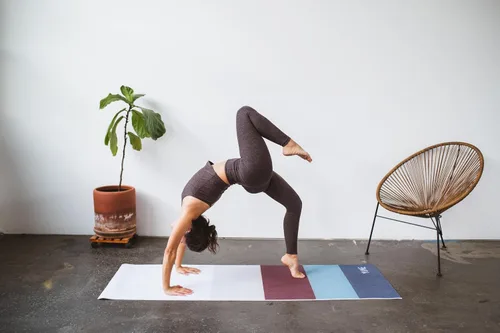 Vista 8 de Yune Yoga - La esterilla de yoga Tofino de 0.236 in - Alfombrilla de ejercicio y fitness multiusos de primera calidad, ecológica, extra gruesa