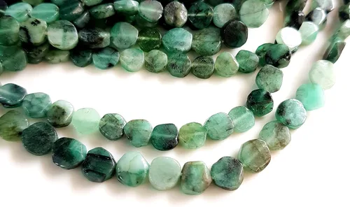 Vista 4 de Cuentas de esmeralda de piedras preciosas naturales, cuentas sueltas de esmeralda genuina para hacer joyas, cuentas perforadas en forma de moneda