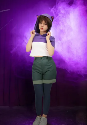 Vista 6 de DAZCOS Disfraz de cosplay con capucha blanca y morado para mujer, talla de EE. UU., con medias para Halloween