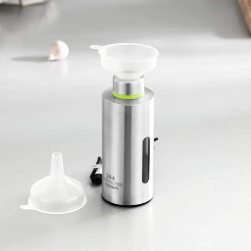 Vista 7 de TOPINCN Juego de dispensador de aceite y vinagre de acero inoxidable, botellas de vidrio de cruet a prueba de fugas, dispensador de vinagre