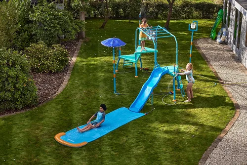 Vista 10 de Plum Play Kids Tobogán de Agua Equipo de Juego Exterior - Juguetes de Agua para Niños Pequeños, Pistola de Agua, Barras de Mono, Aspersor
