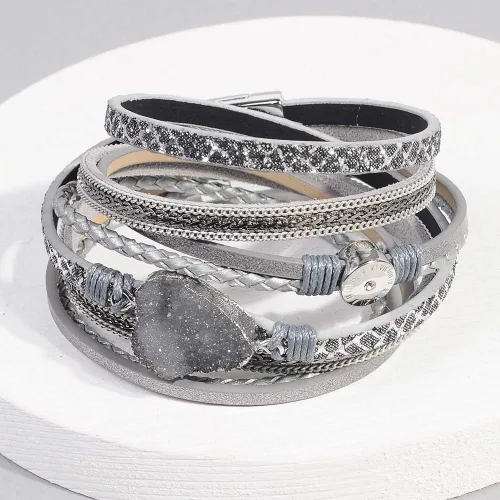 Vista 2 de Artilady Leather Wrap Bracelets for Women - Pearl Bracelets Handmade Clasp Bangle Bracelet with Beads Jewelry Gift for Women and Mother