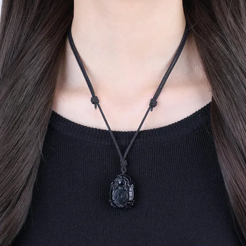 Vista 3 de COAI Collar con colgante de tortuga de amuleto de piedra de obsidiana dorada