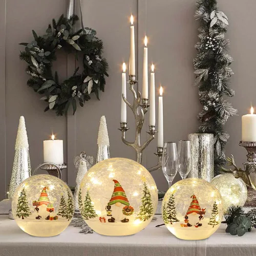 Vista 7 de PHITRIC Decoraciones de Navidad para interior, 3 piezas de espumosos gnomos navideños con bolas de vidrio brillantes, luces LED y temporizador