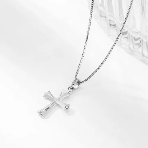 Vista 8 de Dainty Sterling Silver Cross Necklace for Girls First Communion Gifts for Girls Confirmation Gifts for Teenage Girl Baptism Gifts for Girl