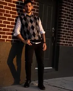 Vista 3 de Paul Jones - Chaleco de punto con diseño de rombos para hombre